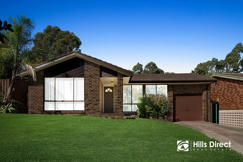Kings Park 4कमरा Peaceful High-Side Family Retreat Backing a Reserve with Multiple Living Zones