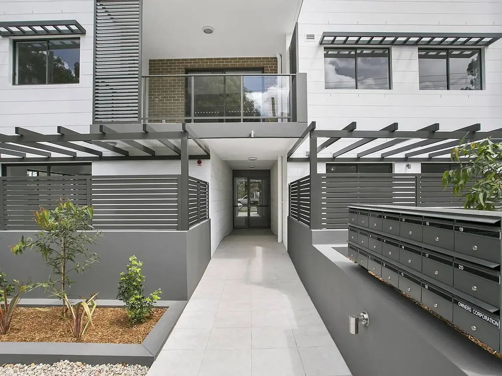 Stylish & Spacious 2-Bed Modern Apartment (Two Units Available)