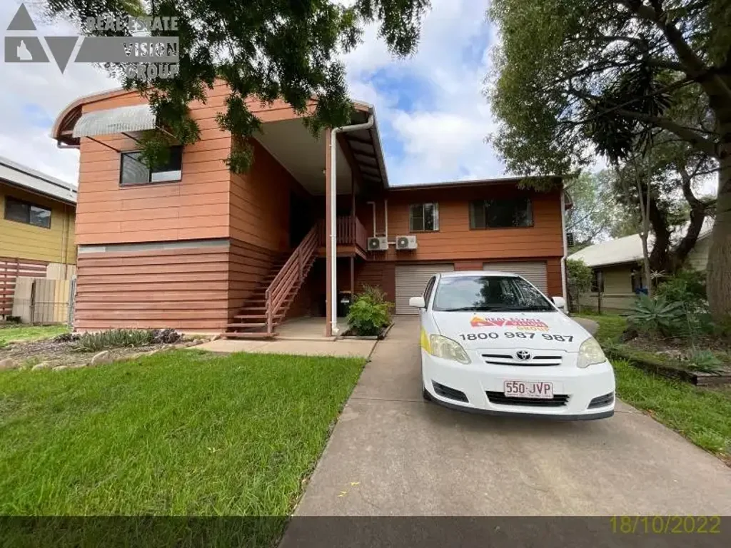 Blackwater 3房  Highset 3 Bedroom Home with A Sun Room