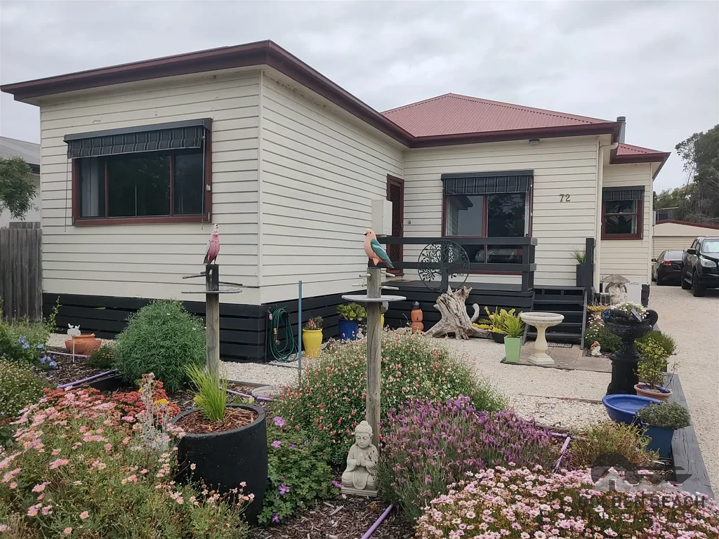 Golden Beach 3房  Family Home With so Much on Offer!