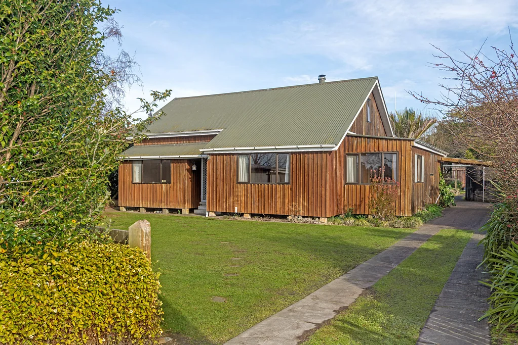 23 Parker Lane, Makaraka, Gisborne, 3 Bedrooms, 2 Bathrooms, House