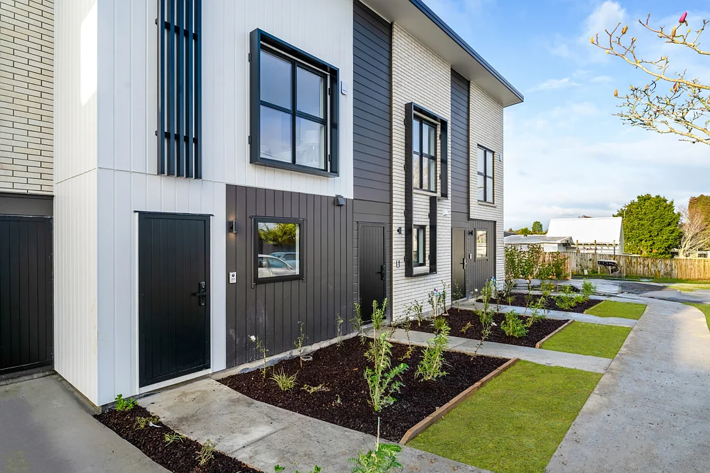 Papatoetoe 2Kwarto SMART LAYOUT WITH PRACTICAL FEATURES
