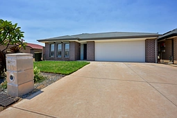11 Custance Avenue, Whyalla Jenkins