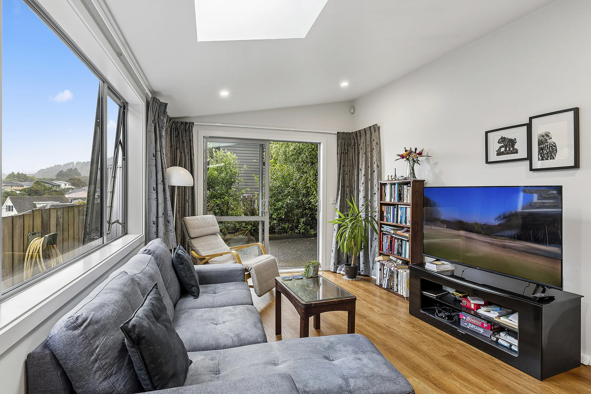 Tawa 2ห้องนอน Great First Home or Investment