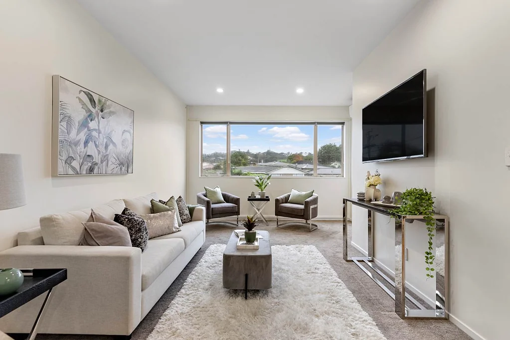 Royal Oak 4ਬੈੱਡਰੂਮ Flexible Living, Extra Income–Unbeatable Location!