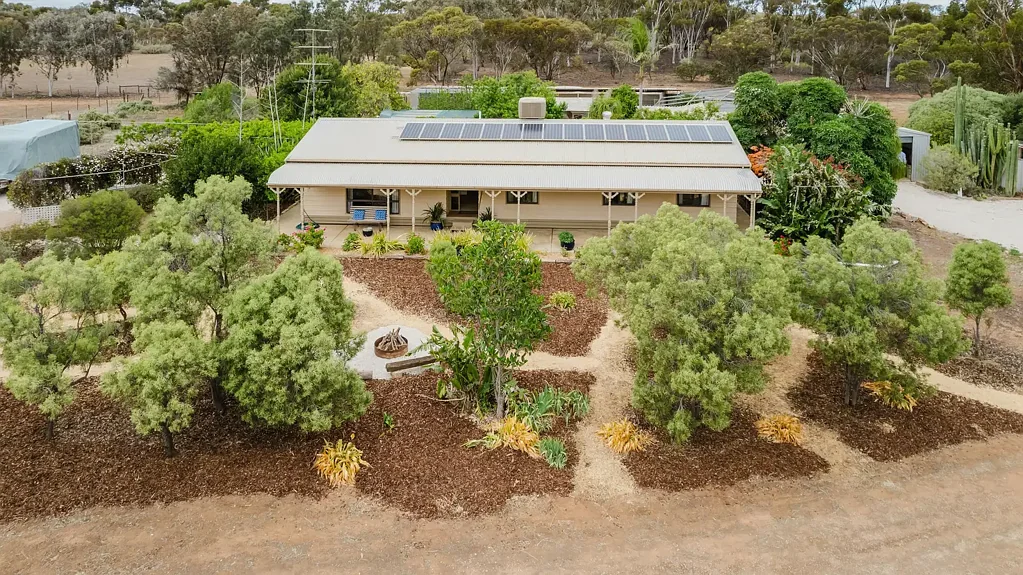 Blyth 3Kwarto FAMILY HOME ON 18.6 ACRES