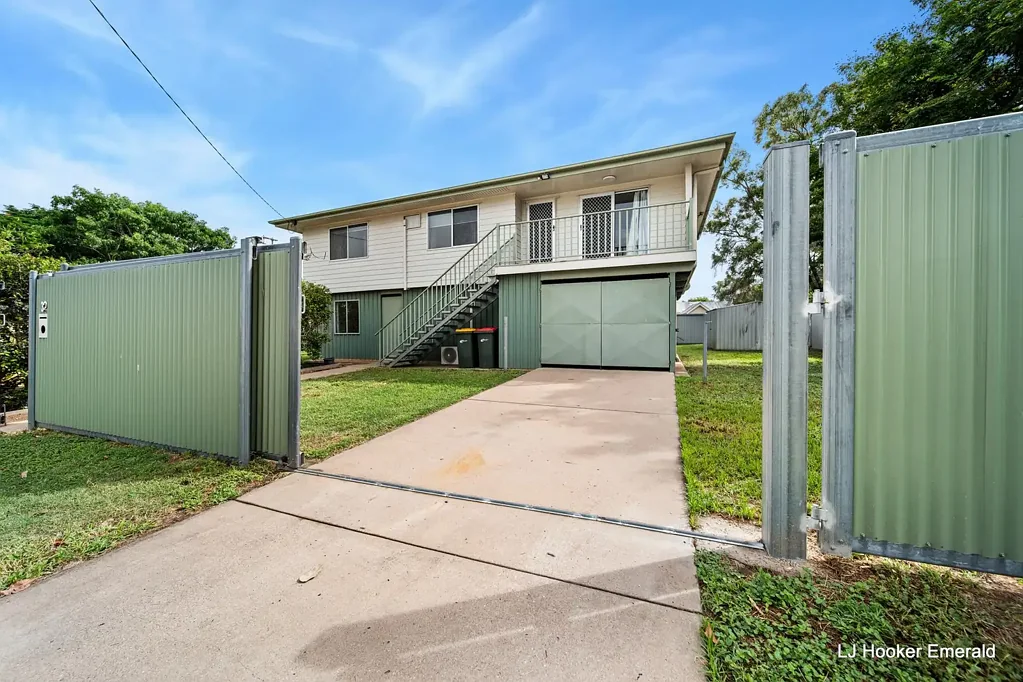32 Lorraway Street, Emerald, QLD 4720