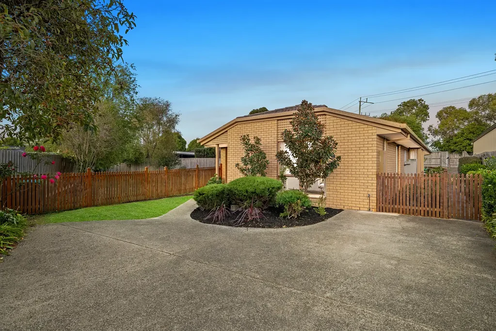27 Balladonia Road, Rowville, VIC 3178