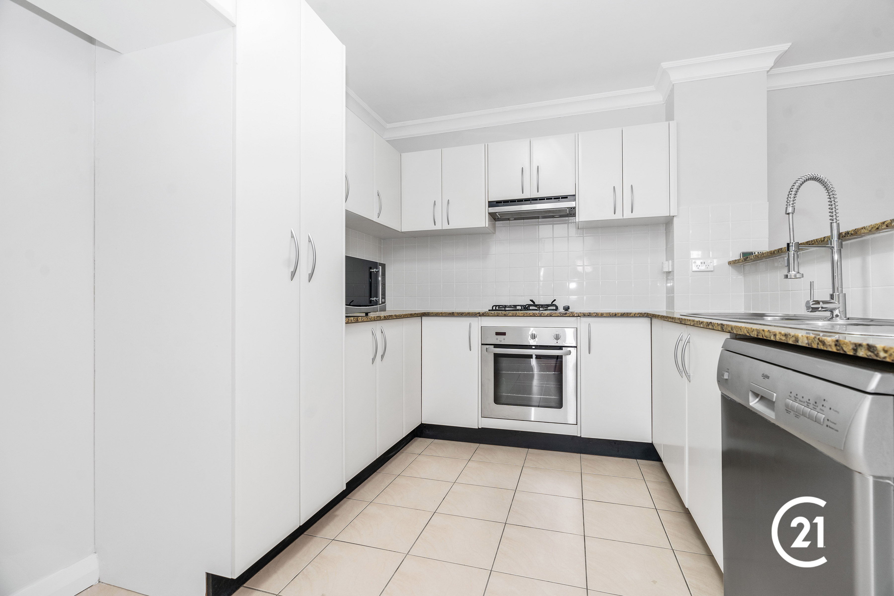 THE SORRENTO APARTMENTS UNIT 308 1-9 TORRENS AV, THE ENTRANCE NSW 2261, 0 Schlafzimmer, 0 Badezimmer, Unit