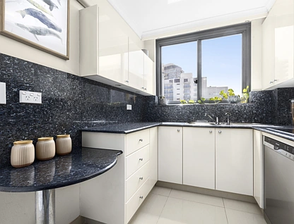 27/10-16 Llandaff Street, Bondi Junction, Eastern Suburbs, 2房, 1浴, Apartment