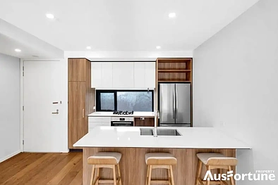 14/3 Adelaide St, Mckinnon, VIC 3204, 3 Bedrooms, 2 Bathrooms, Townhouse