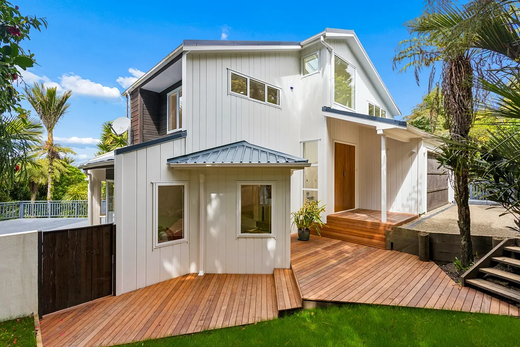 Titirangi 4房  The Village on your doorstep