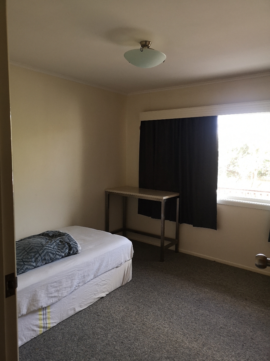 10 Glenmore Road, Sunnyhills, Auckland - Manukau, 5 कमरे, 0 बाथरूम, Share