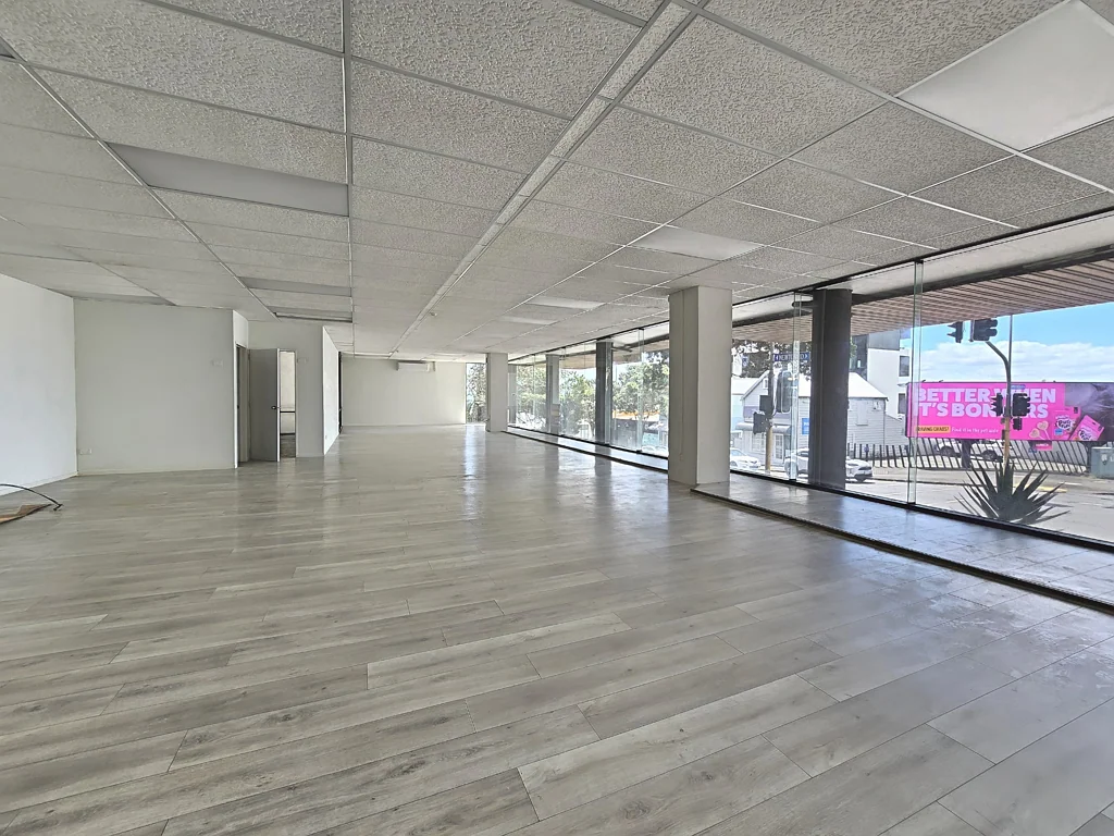 Eden Terrace Lucrative Showroom, Office or Retail Opportunity