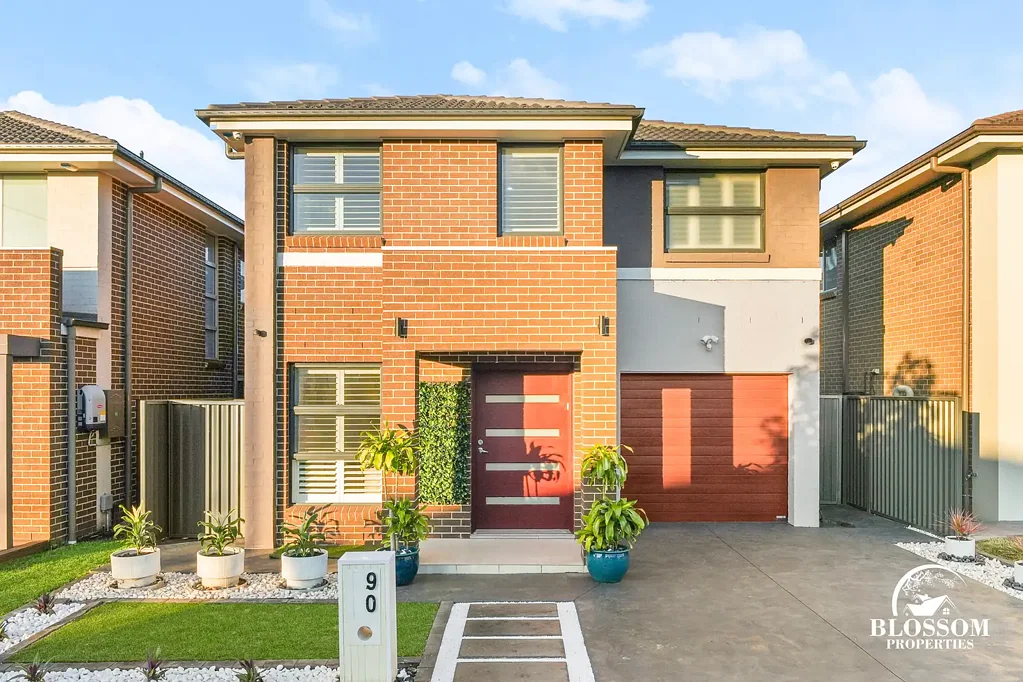 Marsden Park 4Kwarto Elegant Elara Estate Residence | Walk to Parks, Public Transport & Top Schools