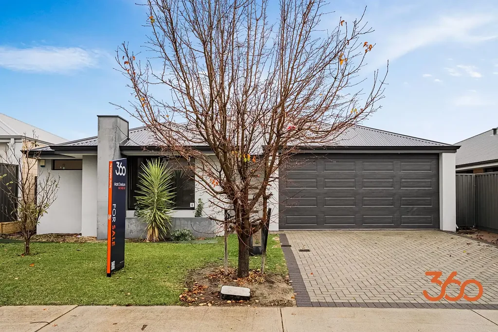 Aveley 4कमरा Modern Family Living in the Heart of Aveley -Tenanted until 23rd February 2027 at $740 per week