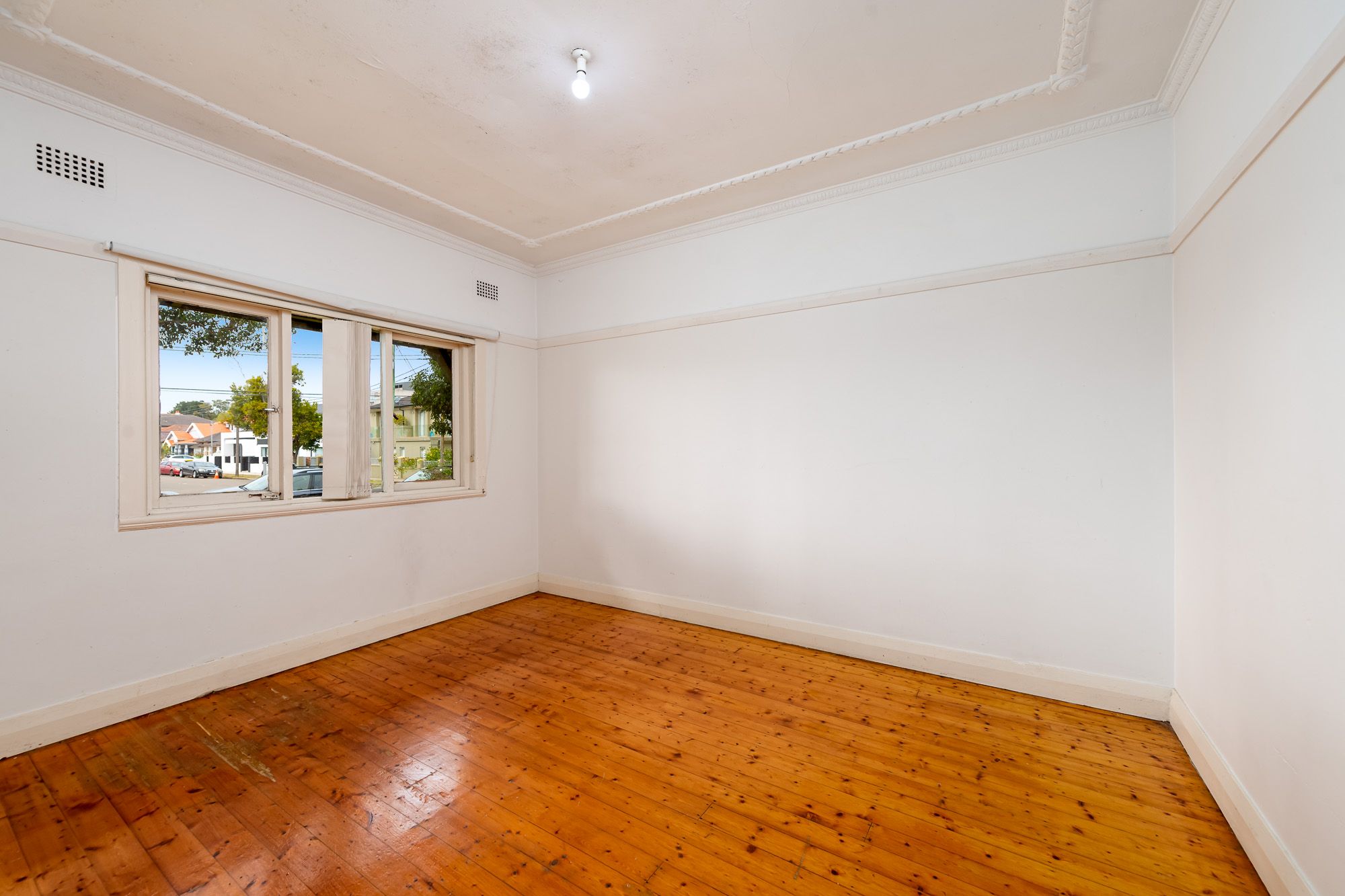 53 EARLWOOD AV, EARLWOOD NSW 2206, 0 habitaciones, 0 baños, House