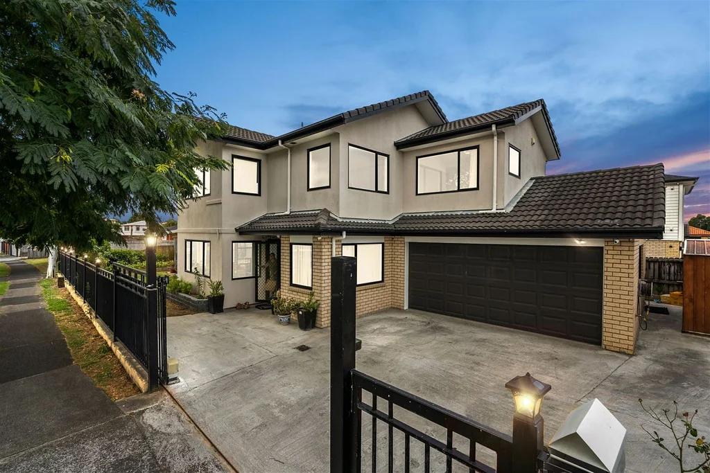 Papatoetoe 5 Bedroom Spacious, Stylish & Designed for Family Living