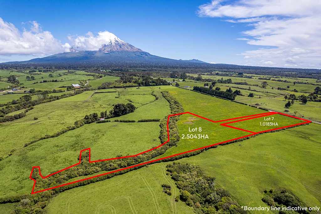 Stratford Nestled at the foothills of Taranaki Maunga!