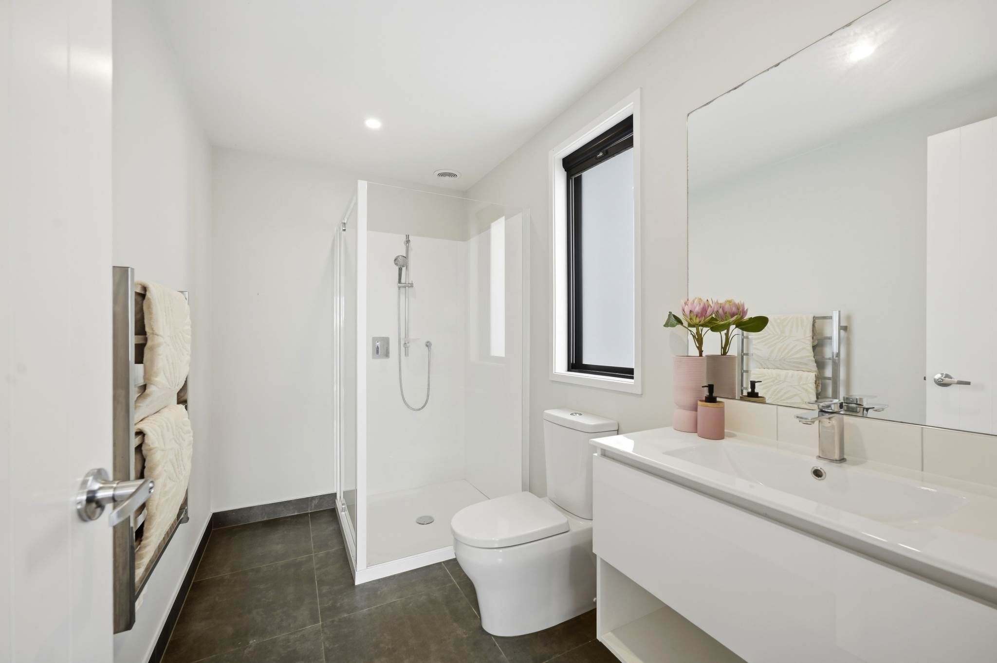 50a Philomel Crescent, Bayswater, photo 16