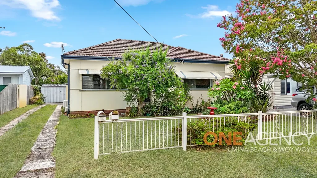 30 Boronia Avenue, Woy Woy, NSW 2256