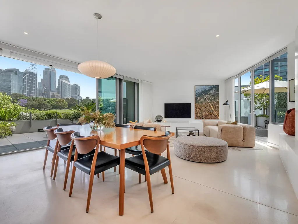 52/68 Sir John Young Crescent, Woolloomooloo, NSW 2011
