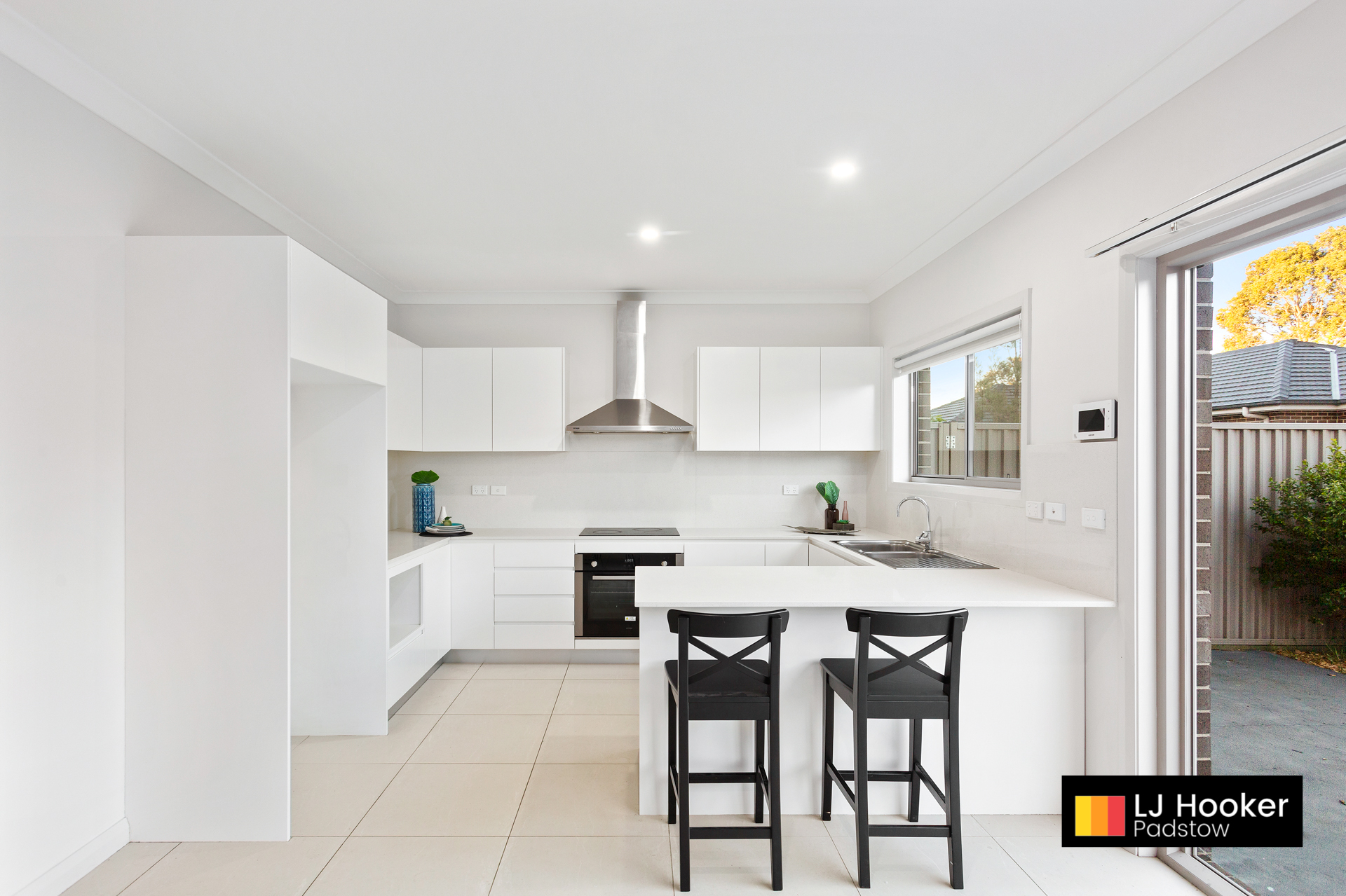 107-109 KENNEDY ST, PICNIC POINT NSW 2213, 0 Kuwarto, 0 Banyo, House