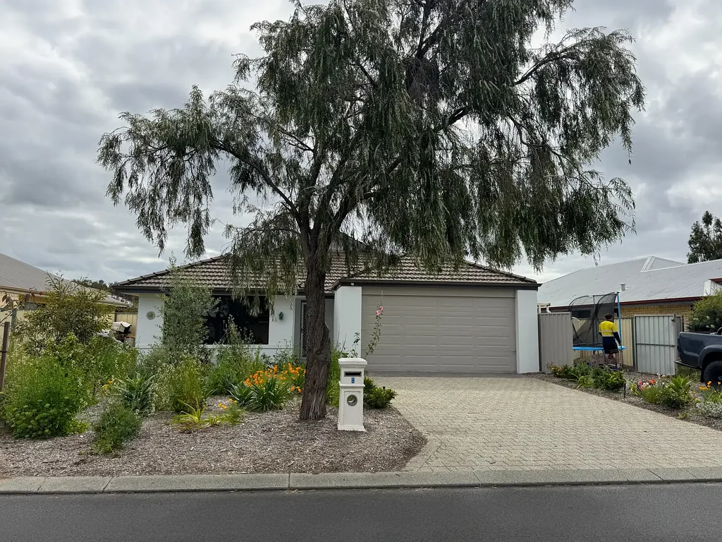 8 Mary Road, Yalyalup, WA 6280