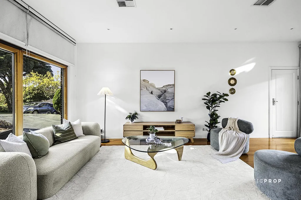 Doncaster 4chambre Award-Winning Design Meets Exceptional Lifestyle Convenience