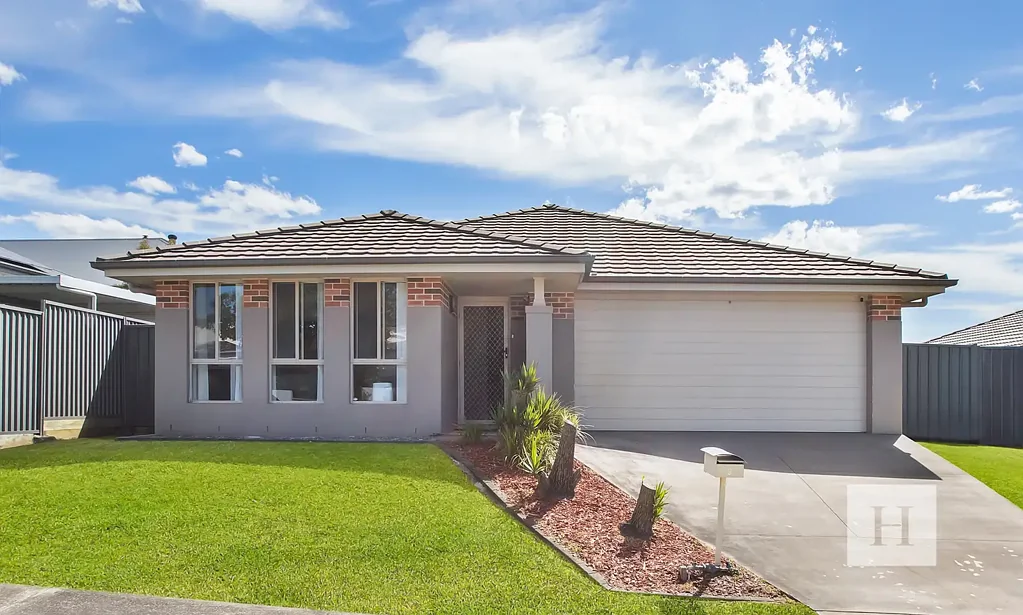 9 Oakwood Street, Wadalba, NSW 2259