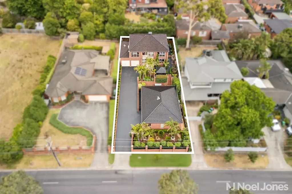11 Evelyn Road, Ringwood North, VIC 3134