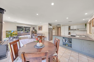19 Mount Porepunkah Road, Bright, VIC 3741, 3 Schlafzimmer, 2 Badezimmer, House