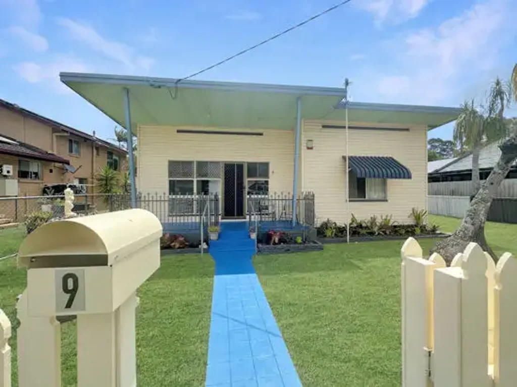 Tweed Heads West 2房  Built in a Groovy Time & Ready for a Modern Reno!