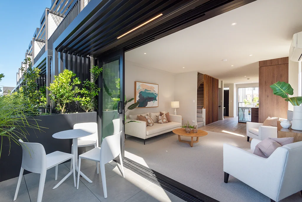 Long Bay 4બેડરૂમ Light from three sides