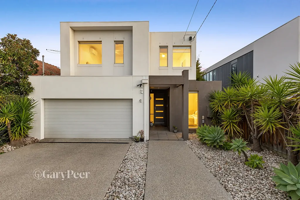 Caulfield North 5બેડરૂમ Exceptional family living, lifestyle & location