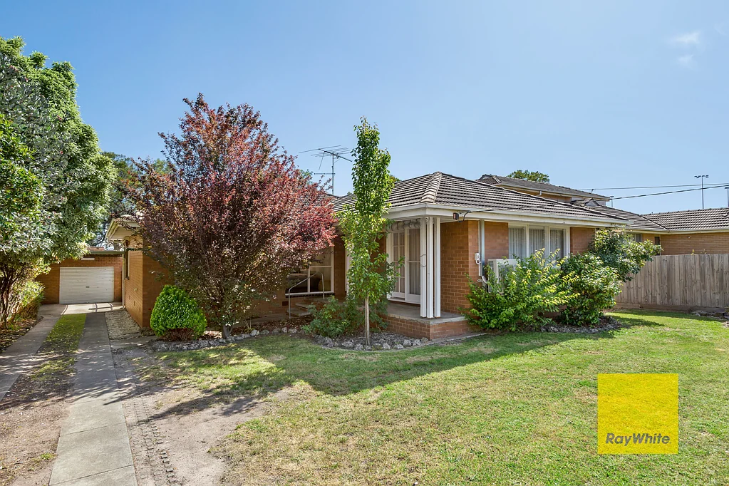 13 Roycroft Avenue, Highton, VIC 3216