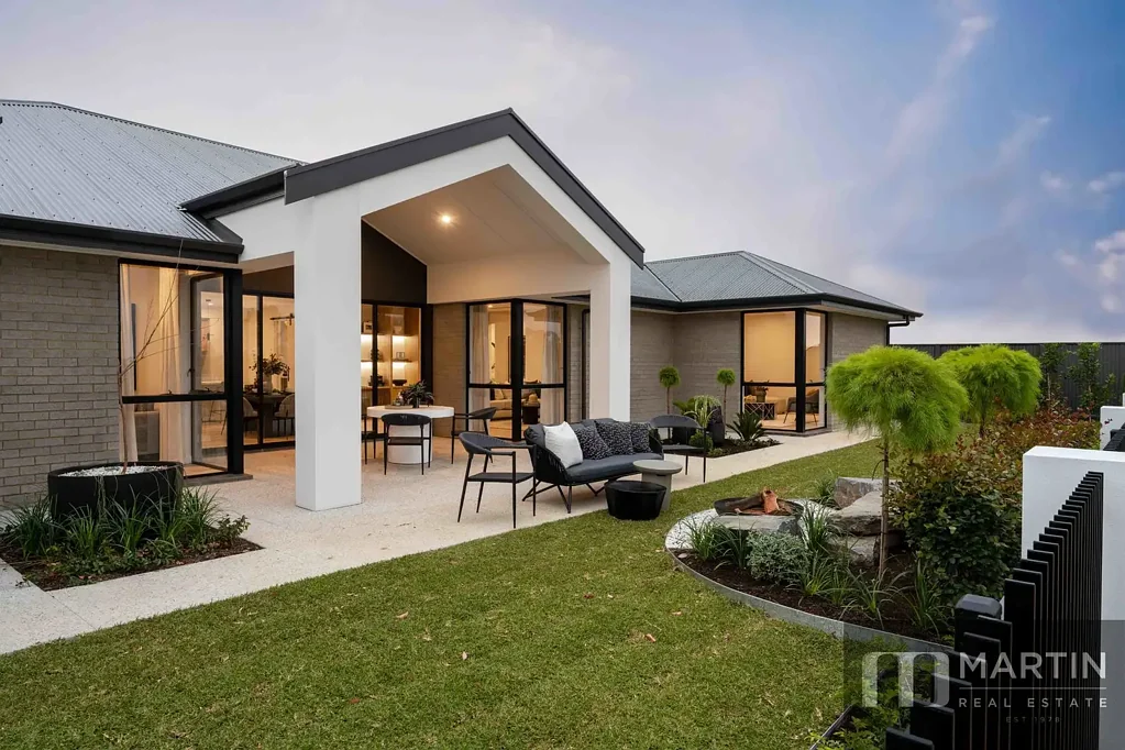 Buckland Park 4Kwarto New Display Home Available for Leaseback.