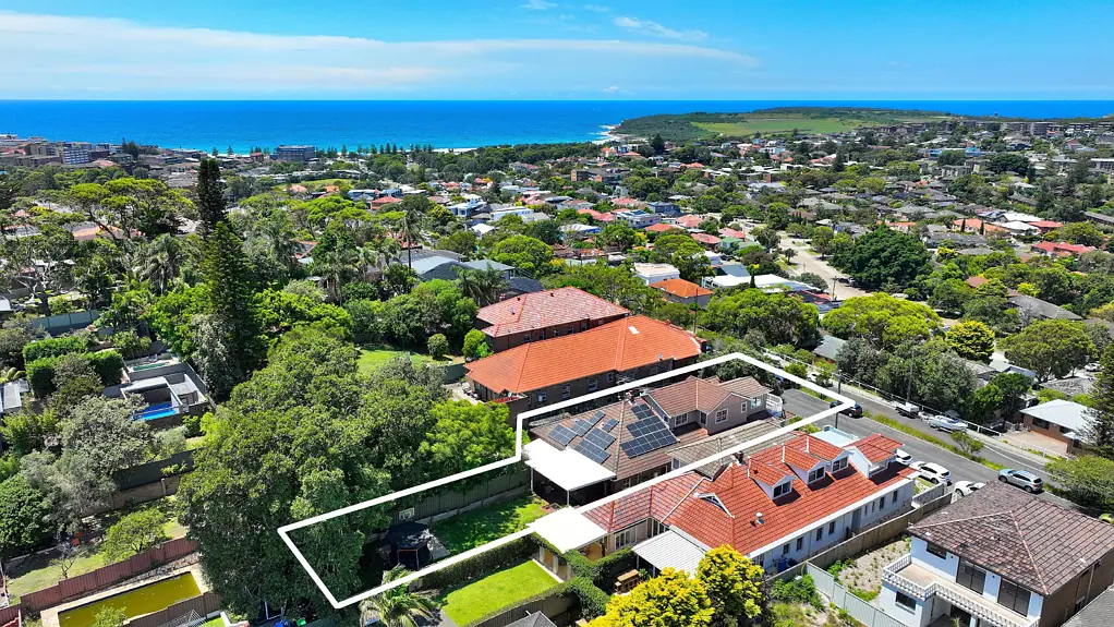 Maroubra 4chambre Impressive Coastal Residence with Sweeping Views on 449m2 block