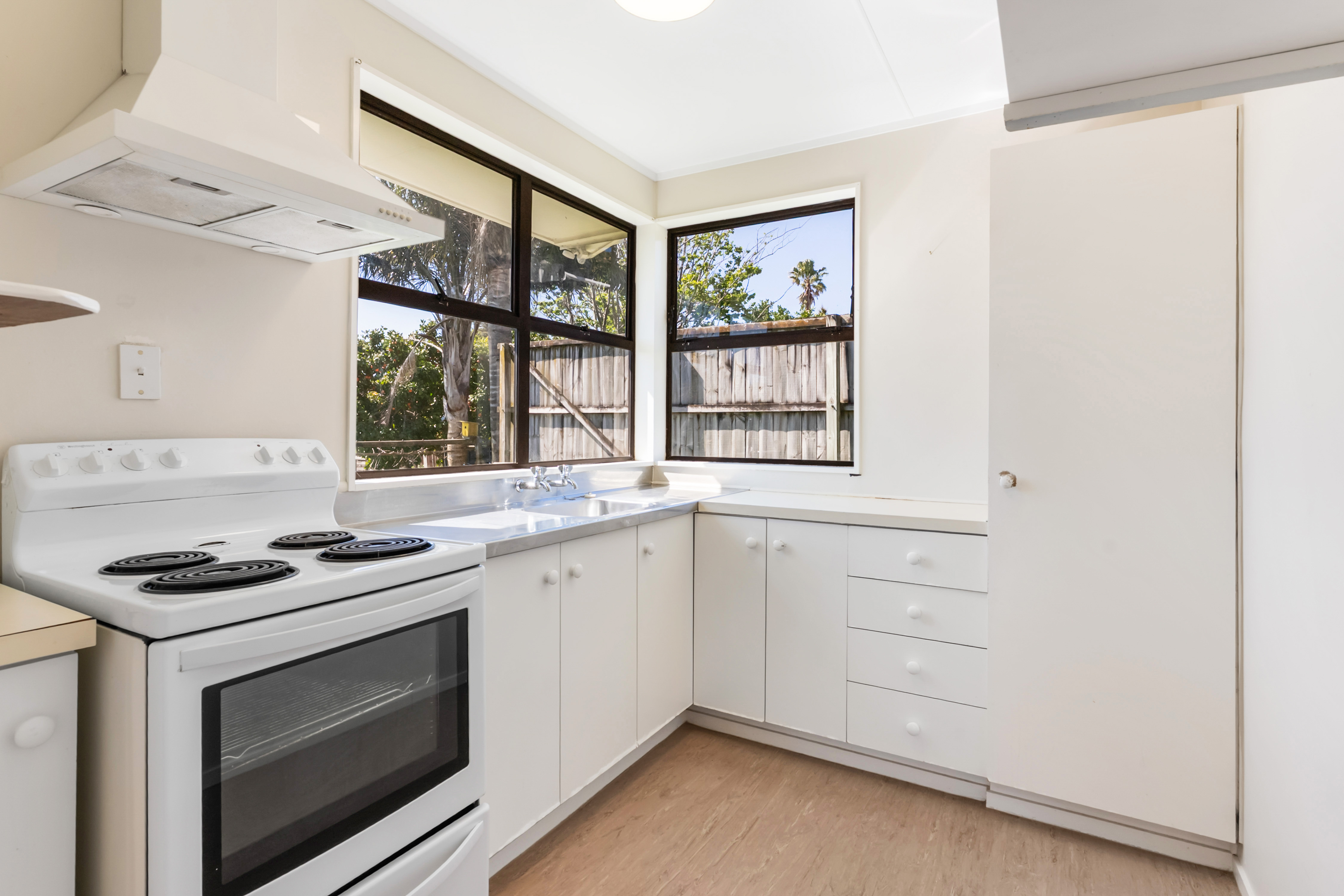 2/40 Ingram Street, Papakura, photo 4