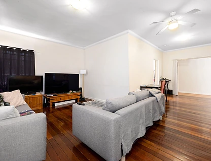 16 Troubridge Street, Mount Gravatt East, Brisbane - Southern Region, 3 ห้องนอน, 1 ห้องน้ำ, House