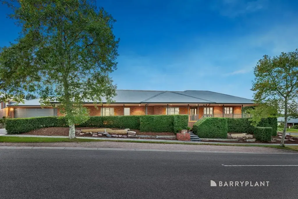 2 Thoroughbred Boulevard, Doreen, VIC 3754