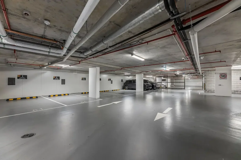 SINGLE CAR SPACE AVAILABLE