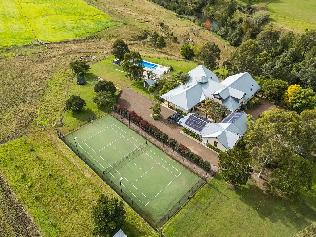 East Gresford 5 Bedroom A Rare Riverfront Paradise Awaits - Welcome to Millpond Estate!