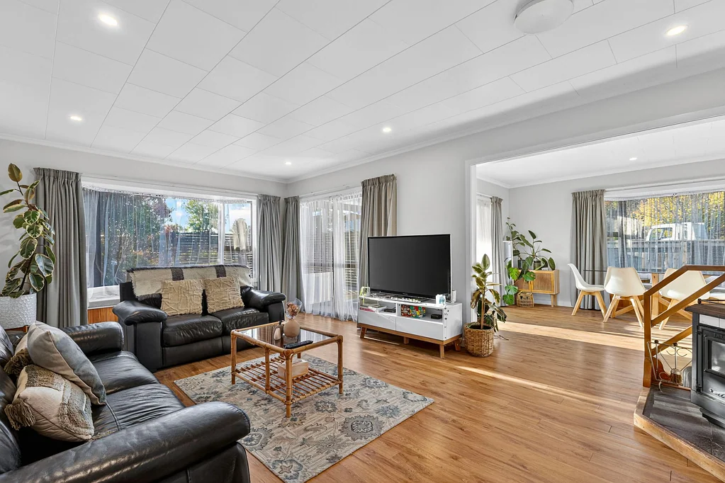 Brightwater 2कमरा Big Section! Bonus Room! Brilliant Location!