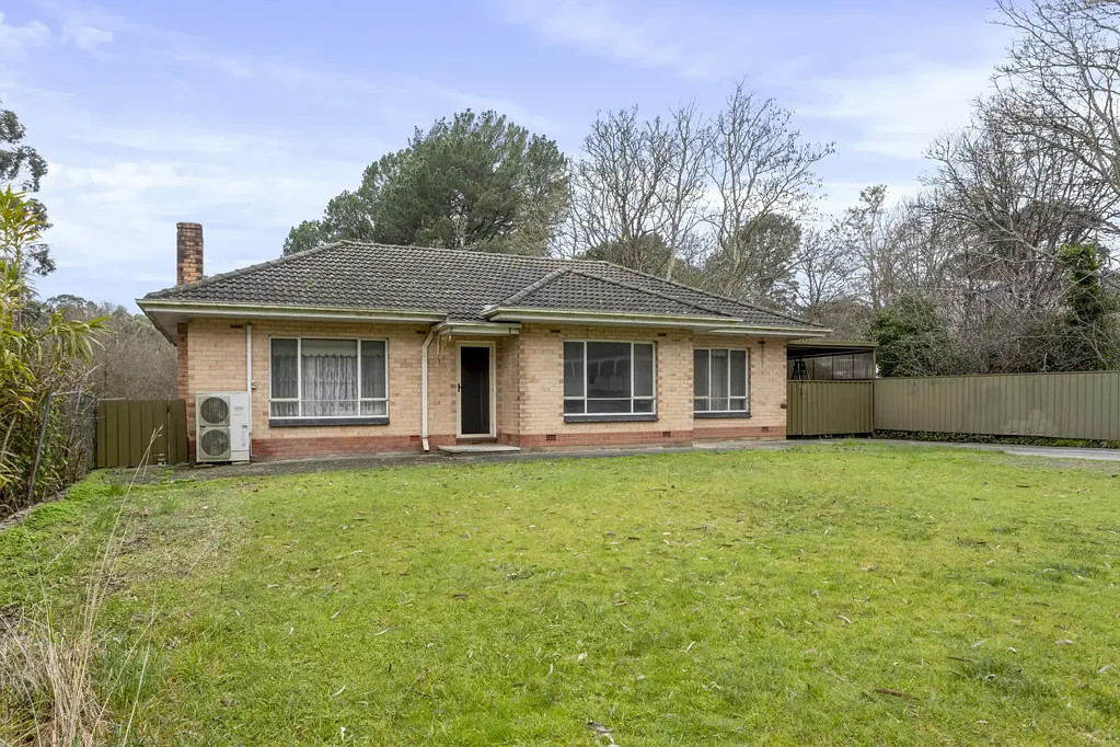 Stirling 3Moenga Think big with 1096sqm in Stirling's leafy heart…