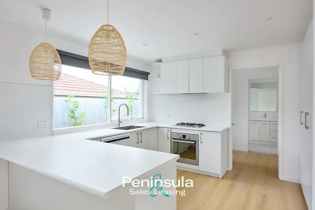 148 Eighth Ave, Rosebud, VIC 3939