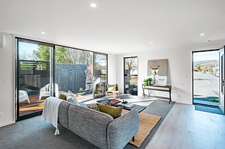 1/3 Humboldt Street, Sydenham
