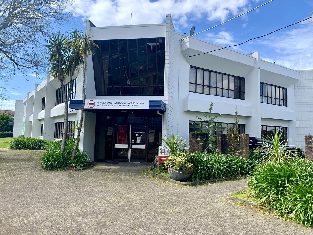 Epsom Affordable and versatile opportunity
