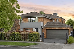 40 Mascoma Street, Strathmore