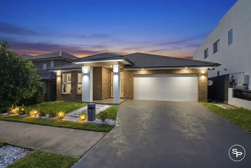 Oran Park 5ห้องนอน A Versatile Family Home Designed to Grow With You